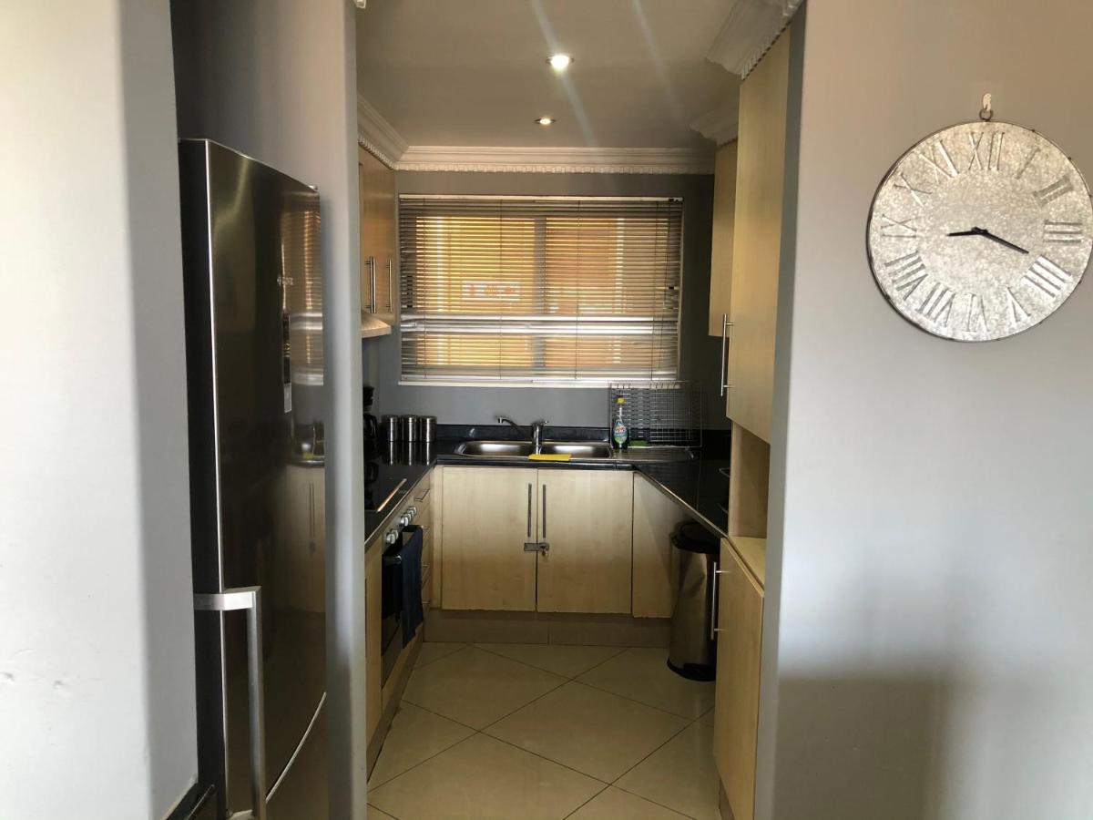 Apartment The Sails Durban Esterno foto